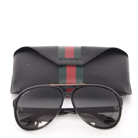 gucci unisex aviator sunglasses.